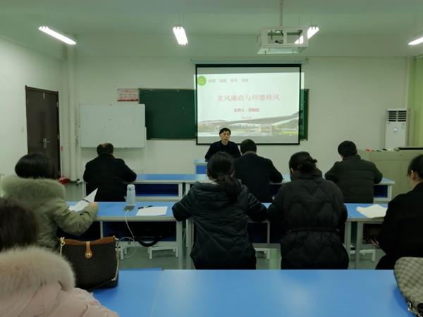dd20bb5d******683a2c81b3cf38c368c.jpg