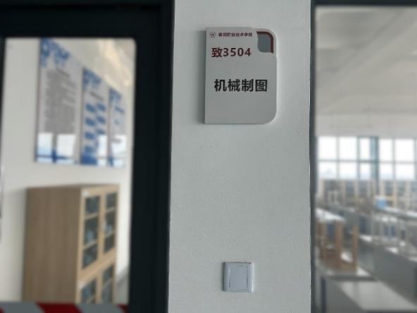 09a549f6e87a429da81fc9c6f6c1c6ef.Jpeg