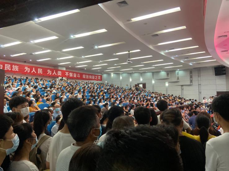 ce1228759317449cb6bae3936127519f.jpg
